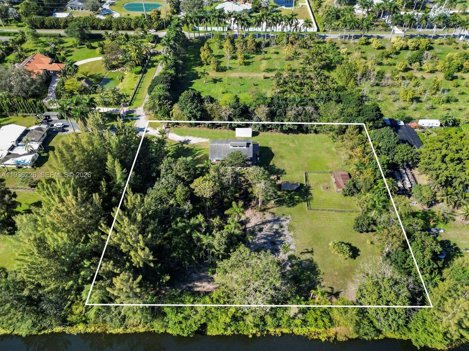 На продажу: $1,575,000 (3 спален, 2 ванн, 1536 Квадратных фут)