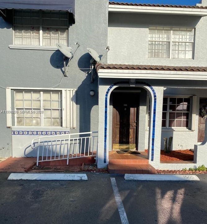 En Renta: $2,600 (2 camas, 2 baños, 1020 Pies cuadrados)