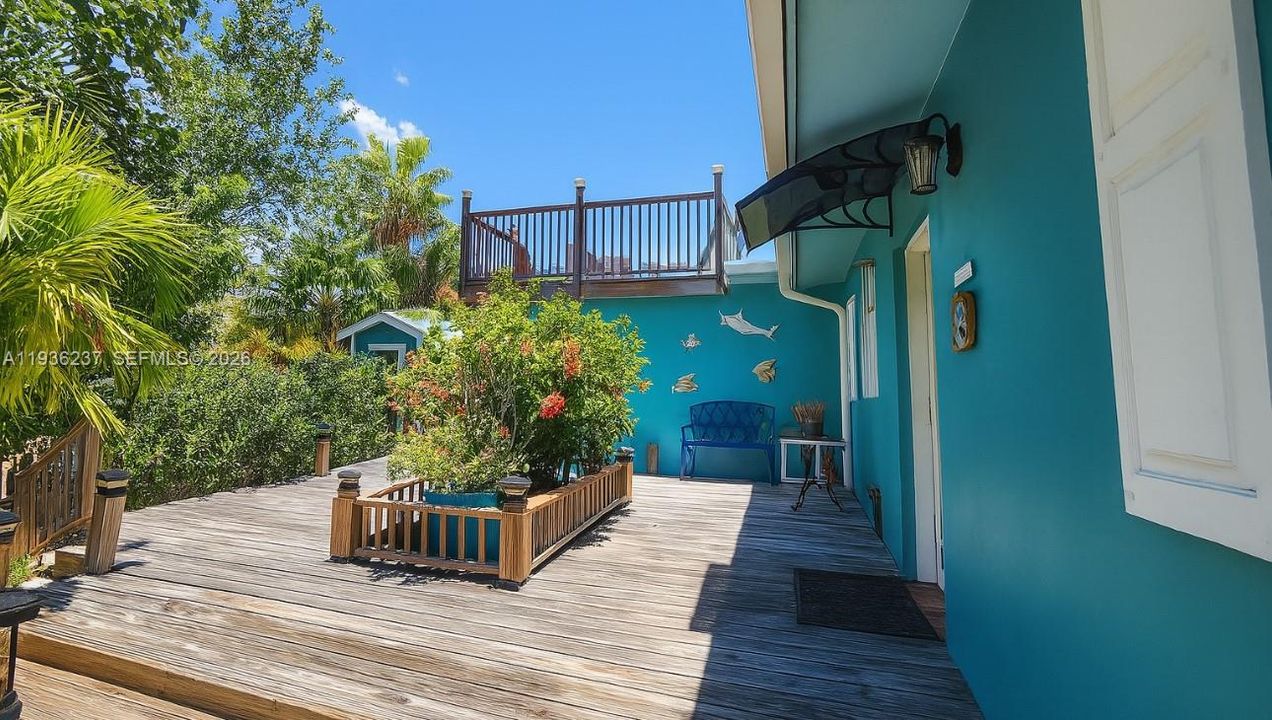 待售: $1,300,000 (3 贝兹, 2 浴室, 1544 平方英尺)