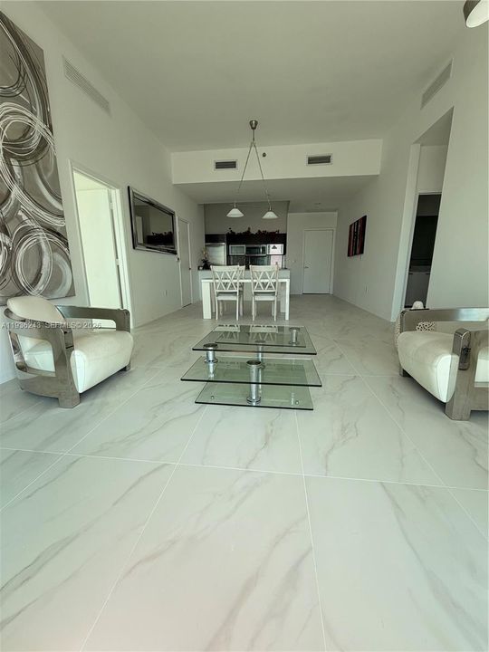 En Renta: $4,800 (2 camas, 2 baños, 1113 Pies cuadrados)