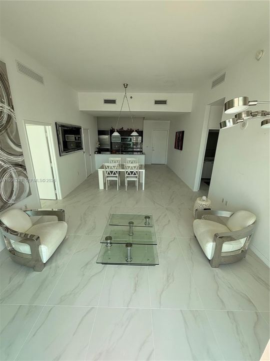 En Renta: $4,800 (2 camas, 2 baños, 1113 Pies cuadrados)