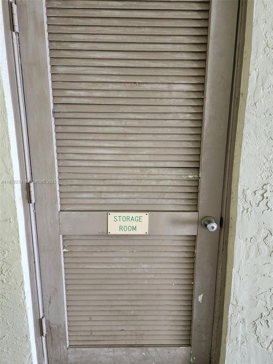 For Rent: $2,100 (2 beds, 2 baths, 960 Square Feet)