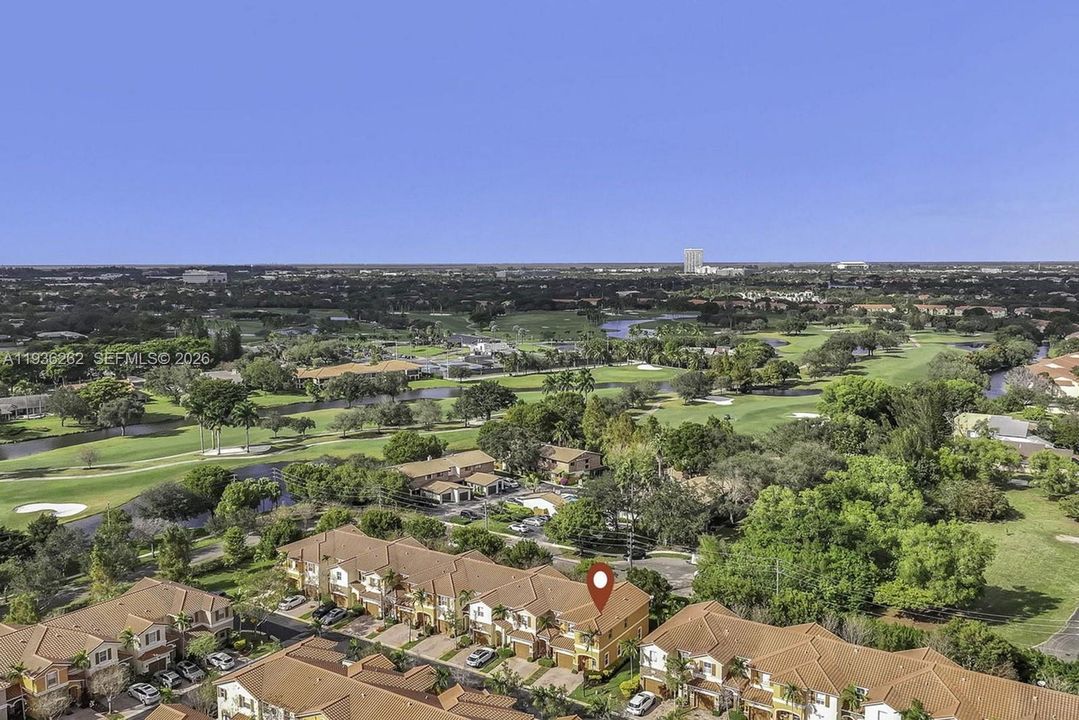 На продажу: $665,000 (3 спален, 3 ванн, 1992 Квадратных фут)