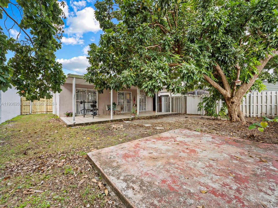 На продажу: $525,000 (3 спален, 2 ванн, 1224 Квадратных фут)