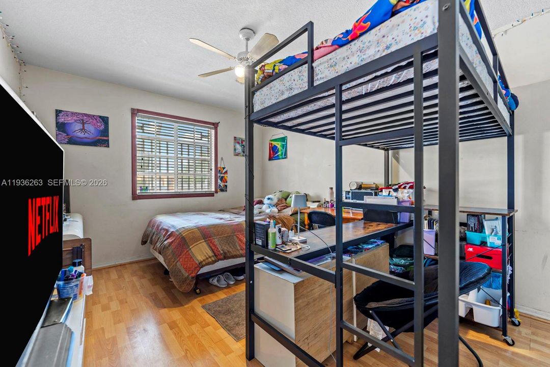 На продажу: $525,000 (3 спален, 2 ванн, 1224 Квадратных фут)