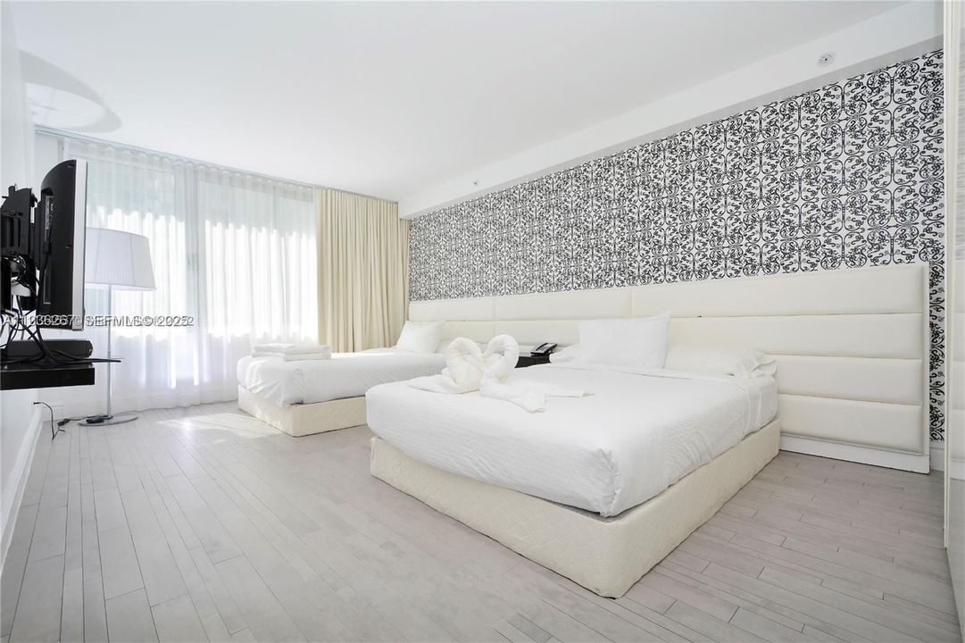 待售: $570,000 (1 贝兹, 1 浴室, 696 平方英尺)