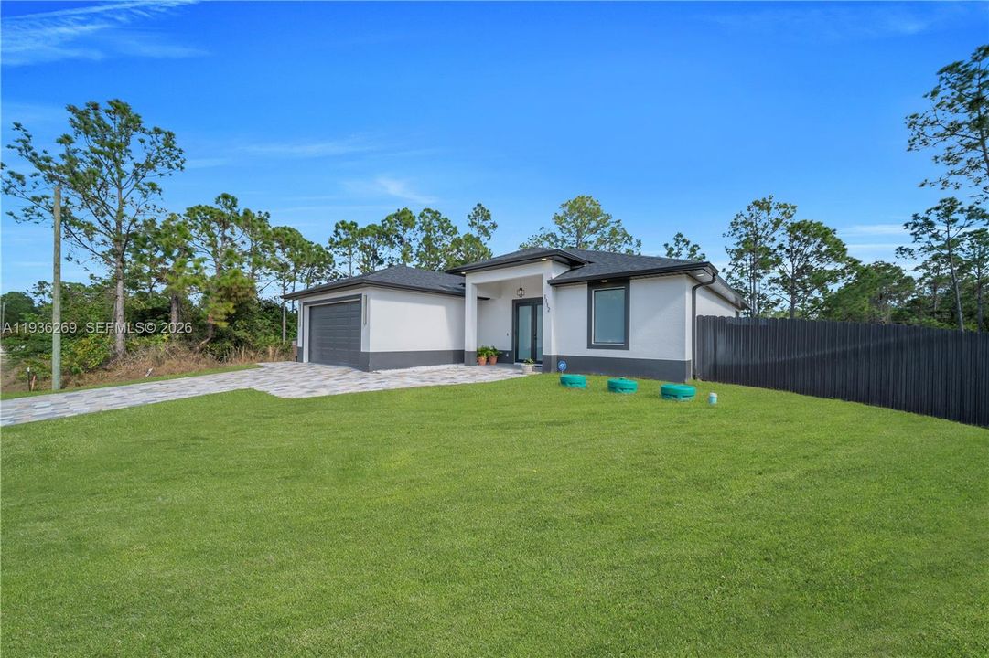 待售: $399,995 (3 贝兹, 2 浴室, 1562 平方英尺)