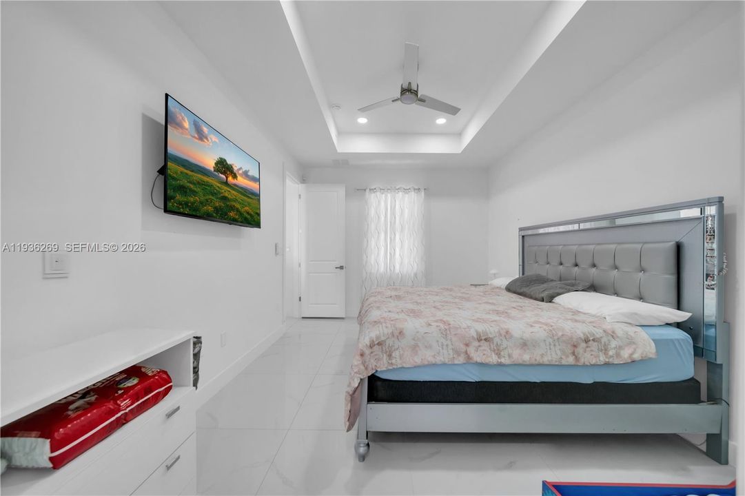 待售: $399,995 (3 贝兹, 2 浴室, 1562 平方英尺)