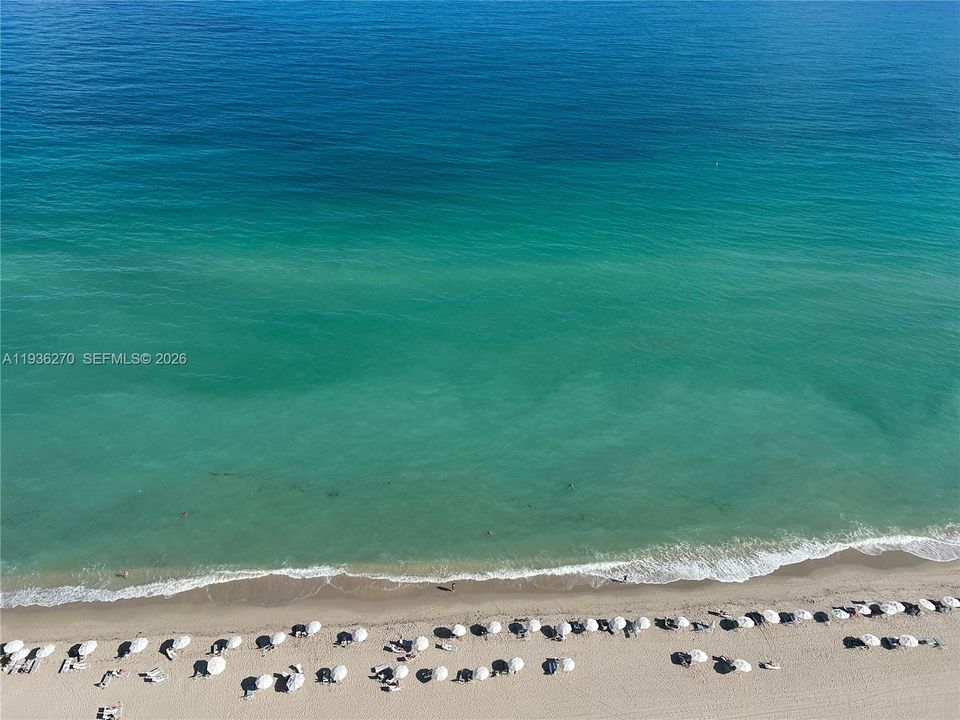 For Rent: $10,500 (3 beds, 3 baths, 2065 Square Feet)