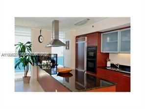 For Rent: $10,500 (3 beds, 3 baths, 2065 Square Feet)