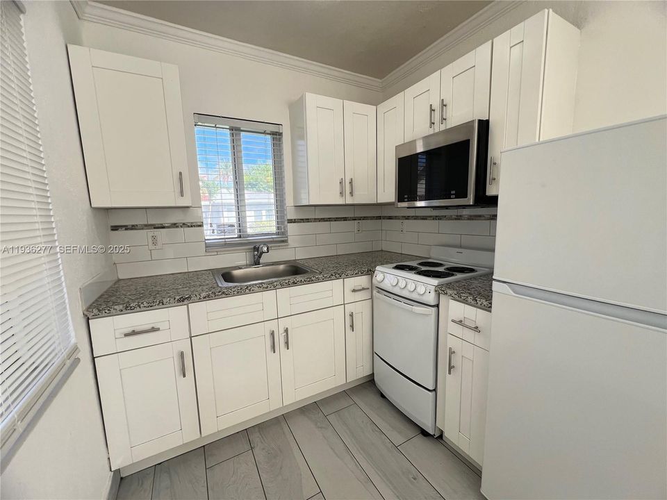 For Rent: $1,300 (0 beds, 1 baths, 0 Square Feet)