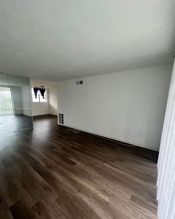 En Renta: $1,599 (1 camas, 1 baños, 770 Pies cuadrados)