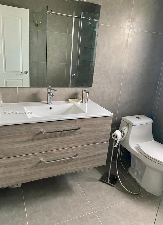 En Venta: $315,000 (2 camas, 2 baños, 1140 Pies cuadrados)