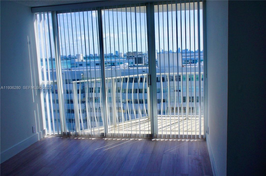 For Rent: $3,050 (2 beds, 2 baths, 1030 Square Feet)