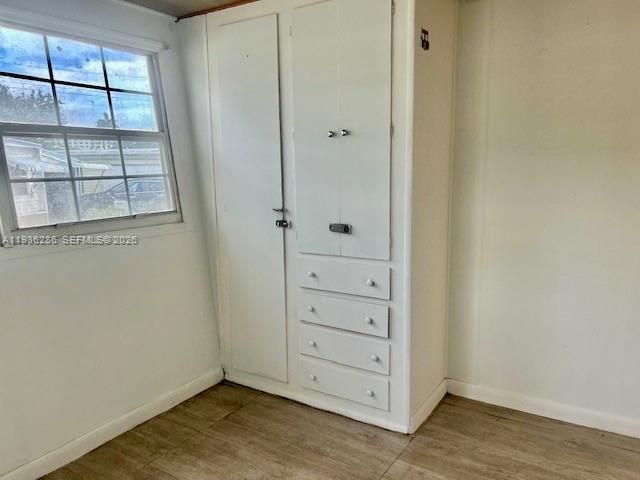 For Sale: $115,000 (3 beds, 2 baths, 770 Square Feet)