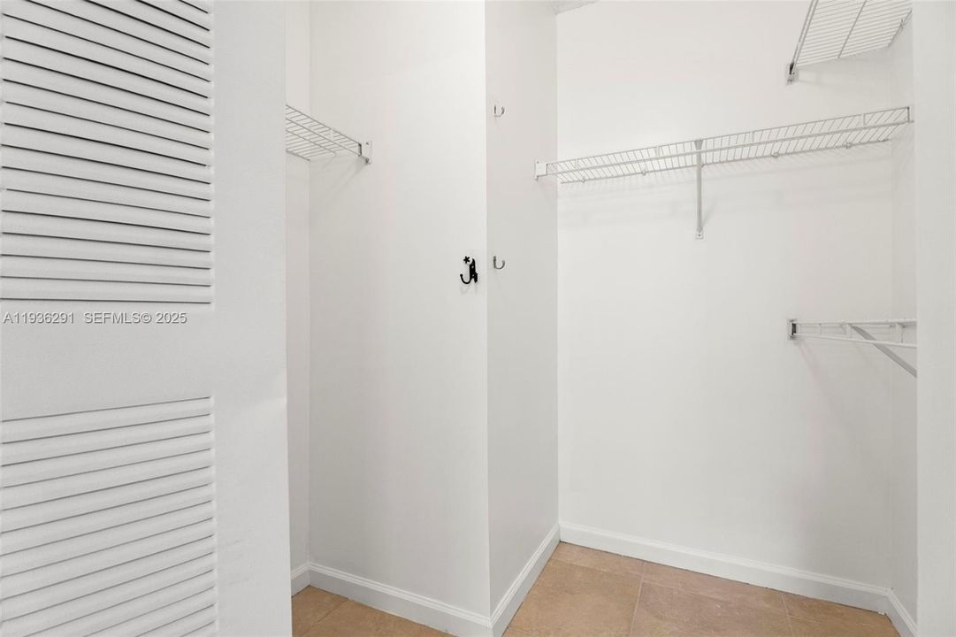 В аренду: $2,600 (2 спален, 2 ванн, 1130 Квадратных фут)