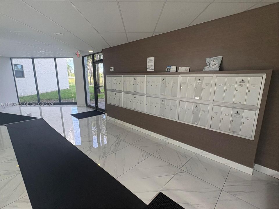 В аренду: $2,500 (2 спален, 2 ванн, 1292 Квадратных фут)