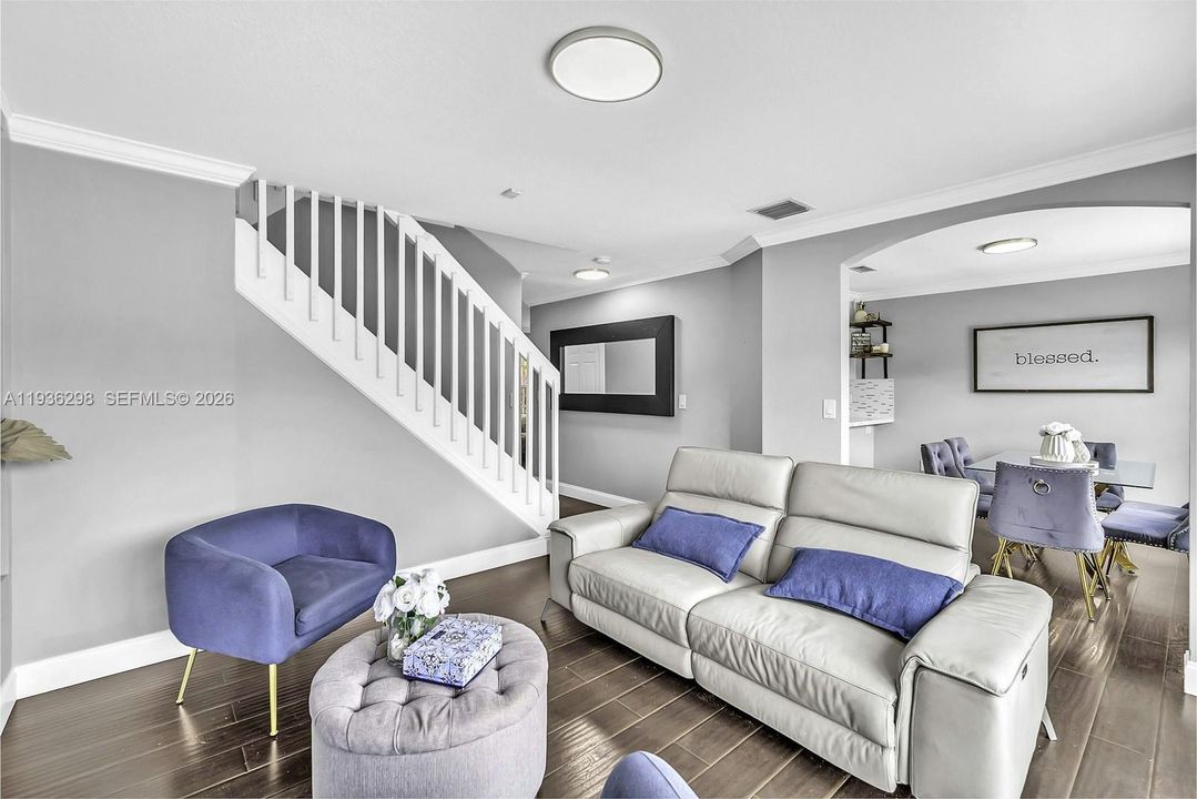 En Venta: $525,000 (3 camas, 2 baños, 1368 Pies cuadrados)