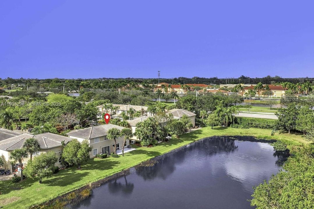 En Venta: $525,000 (3 camas, 2 baños, 1368 Pies cuadrados)