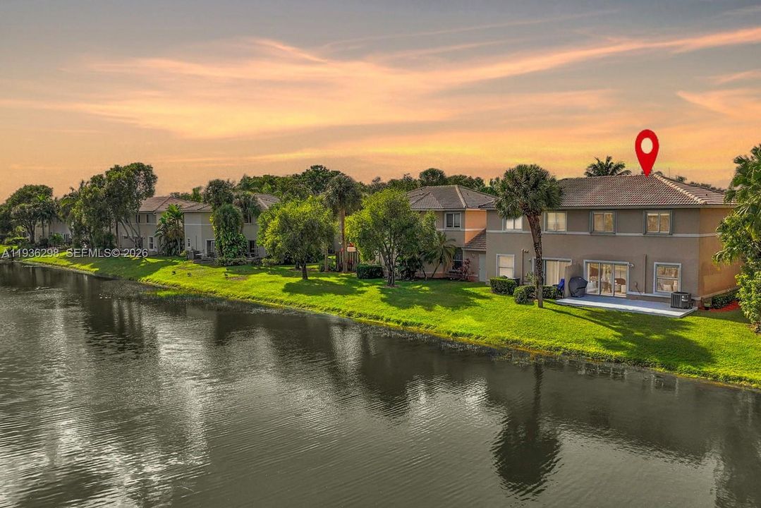 En Venta: $525,000 (3 camas, 2 baños, 1368 Pies cuadrados)