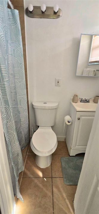 В аренду: $1,500 (0 спален, 1 ванн, 200 Квадратных фут)