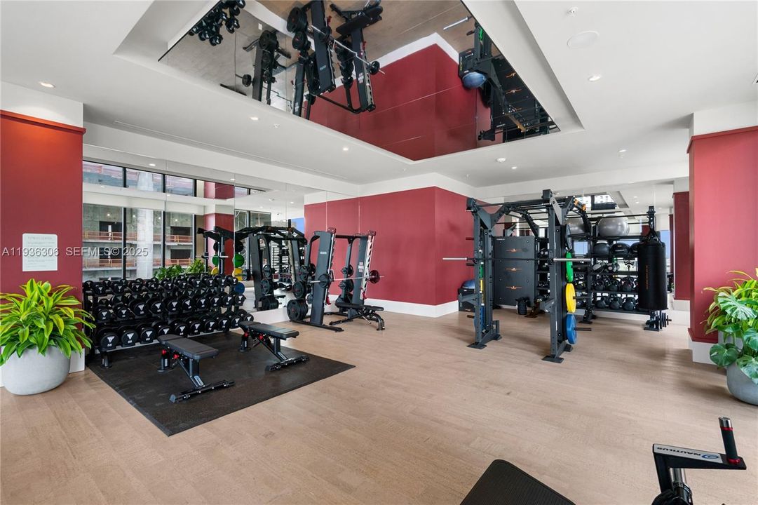 В аренду: $3,200 (1 спален, 1 ванн, 600 Квадратных фут)