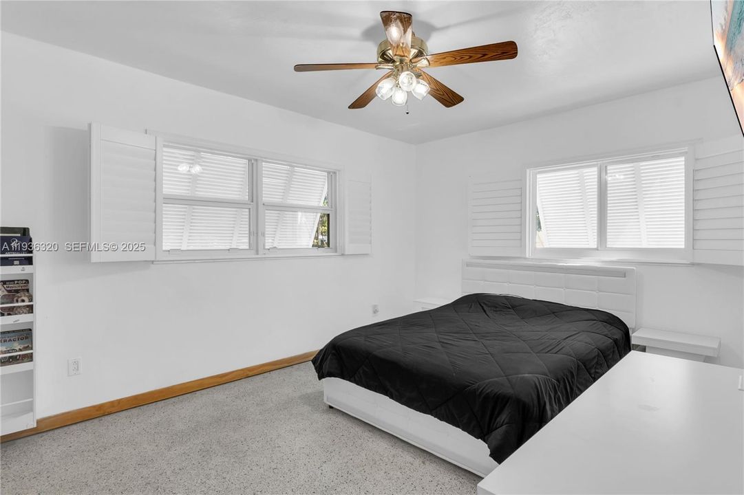 待售: $685,000 (3 贝兹, 2 浴室, 1435 平方英尺)