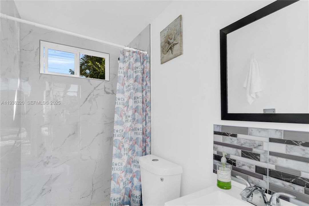 待售: $685,000 (3 贝兹, 2 浴室, 1435 平方英尺)