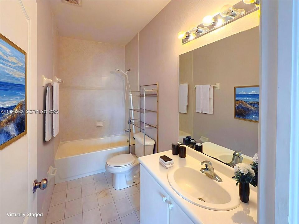 For Sale: $220,000 (3 beds, 2 baths, 1182 Square Feet)