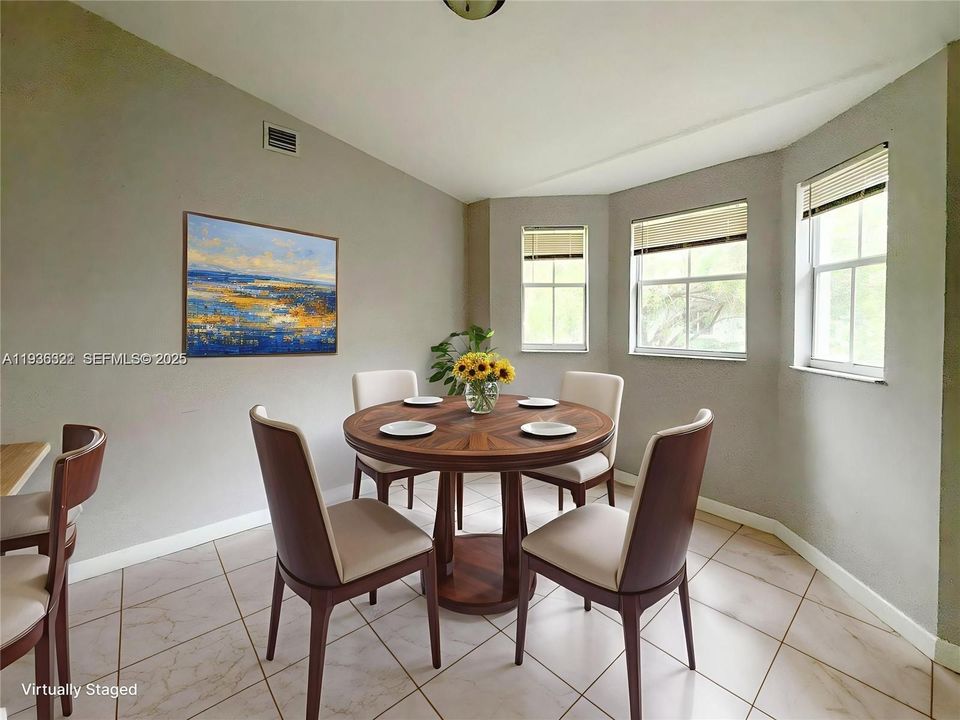 For Sale: $220,000 (3 beds, 2 baths, 1182 Square Feet)