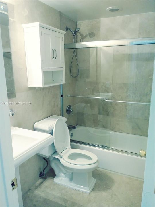 For Rent: $1,750 (1 beds, 1 baths, 511 Square Feet)