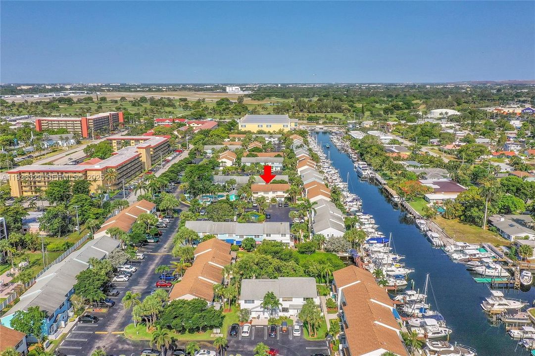 出租: $3,000 (2 贝兹, 2 浴室, 1018 平方英尺)