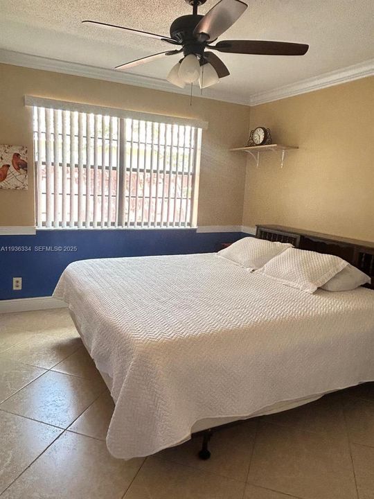 出租: $4,400 (4 贝兹, 3 浴室, 2033 平方英尺)