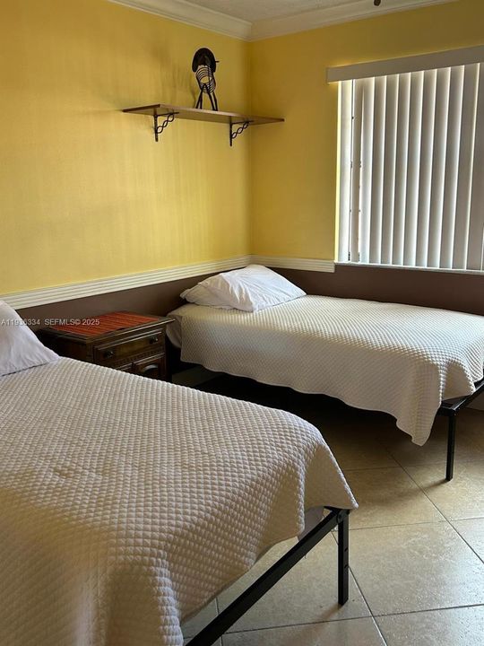 出租: $4,400 (4 贝兹, 3 浴室, 2033 平方英尺)