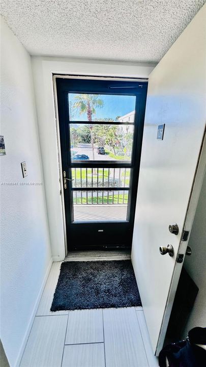 В аренду: $4,500 (2 спален, 2 ванн, 0 Квадратных фут)