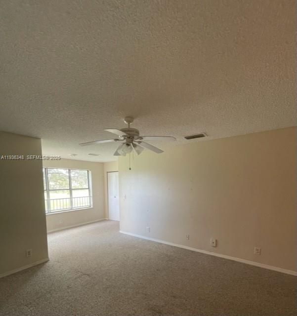 For Rent: $1,600 (1 beds, 1 baths, 712 Square Feet)