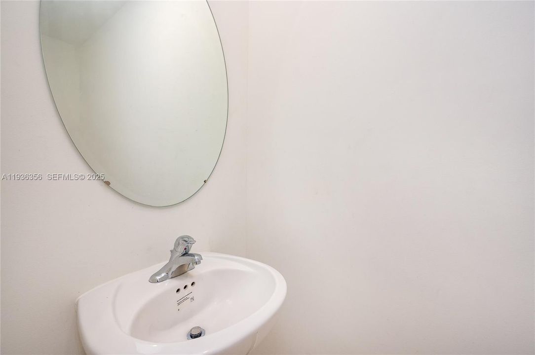 For Sale: $459,000 (4 beds, 2 baths, 1820 Square Feet)