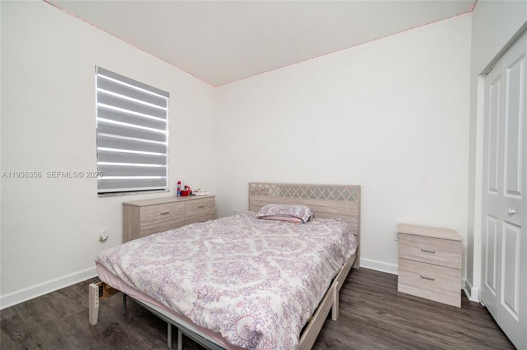 For Sale: $459,000 (4 beds, 2 baths, 1820 Square Feet)