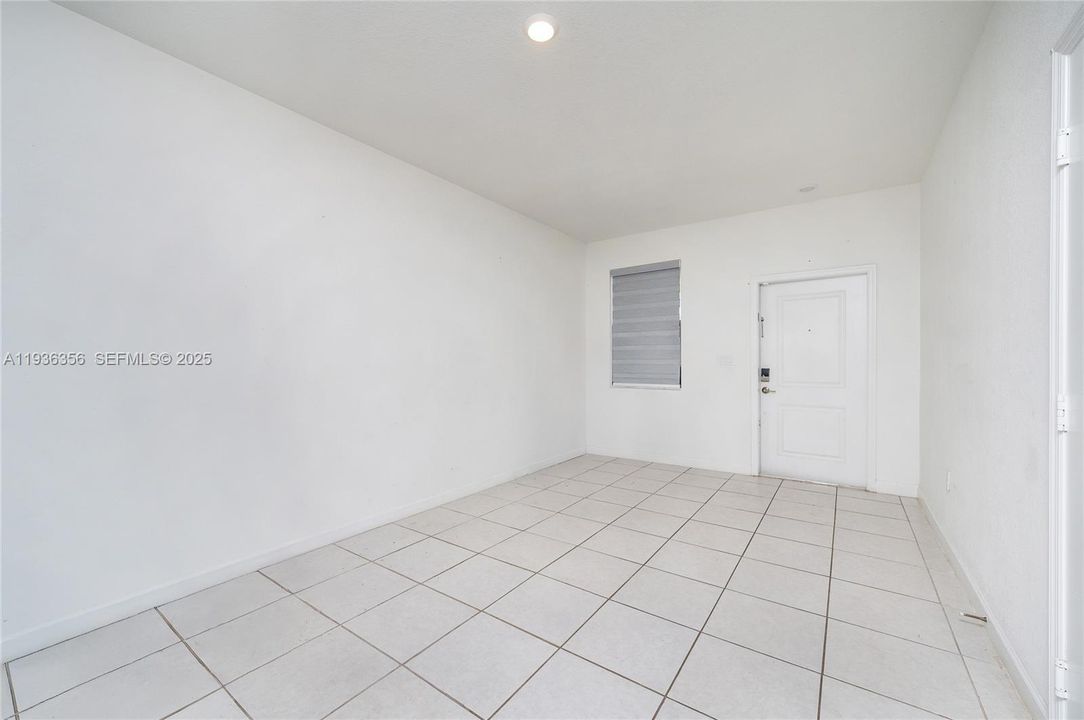 For Sale: $459,000 (4 beds, 2 baths, 1820 Square Feet)