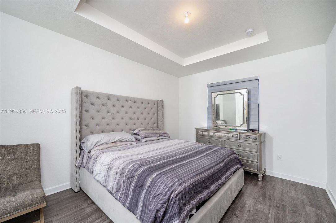 For Sale: $459,000 (4 beds, 2 baths, 1820 Square Feet)