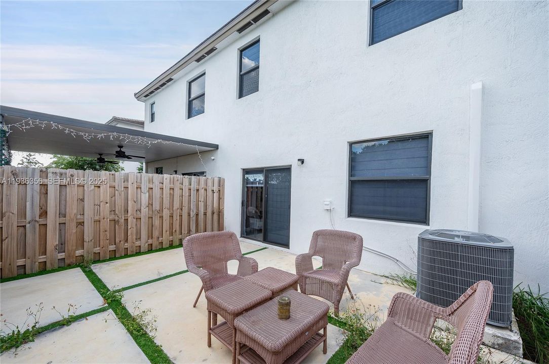 For Sale: $459,000 (4 beds, 2 baths, 1820 Square Feet)