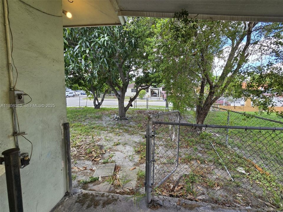 На продажу: $485,000 (3 спален, 1 ванн, 1009 Квадратных фут)