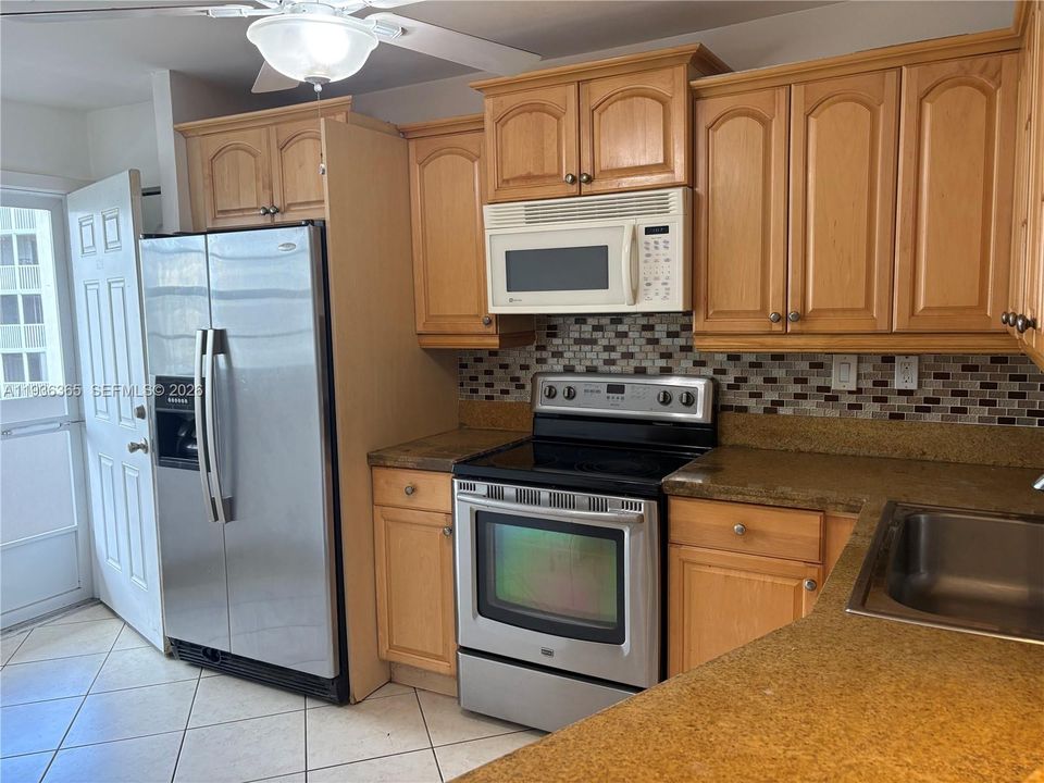 Kitche with stainless steel appliances