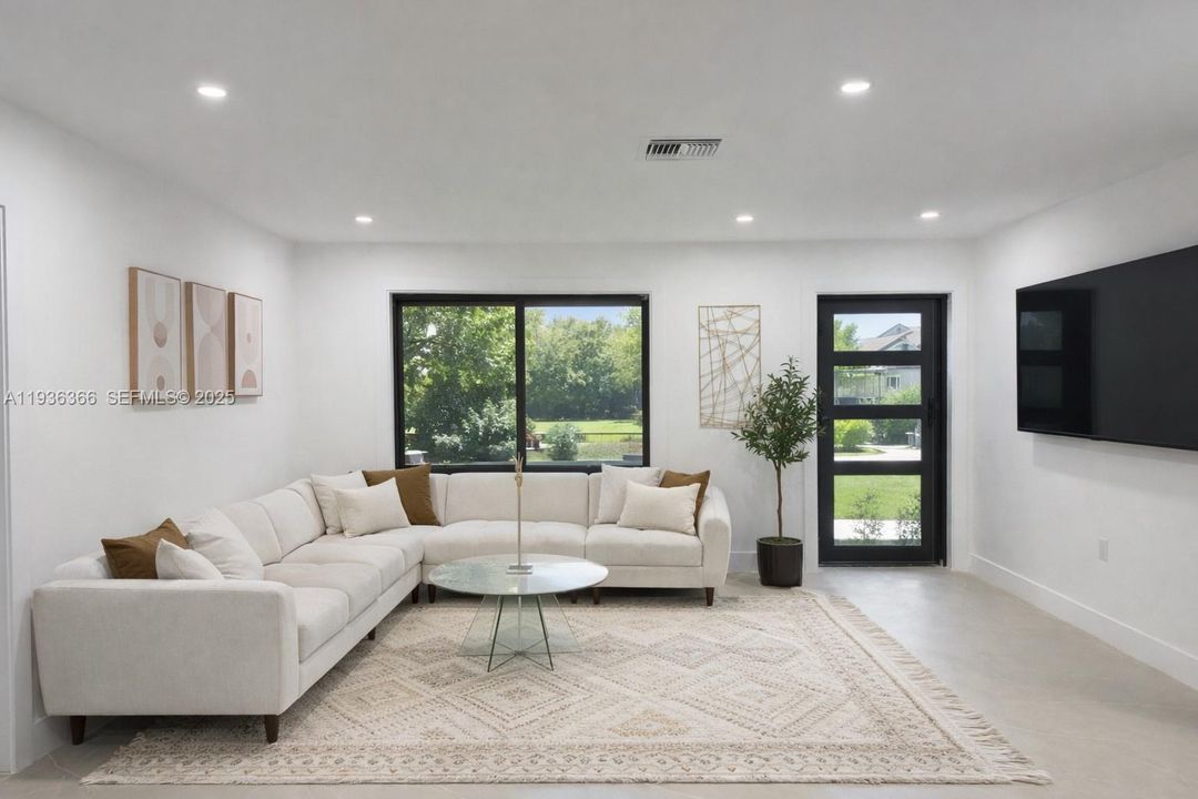 待售: $860,000 (3 贝兹, 2 浴室, 1525 平方英尺)