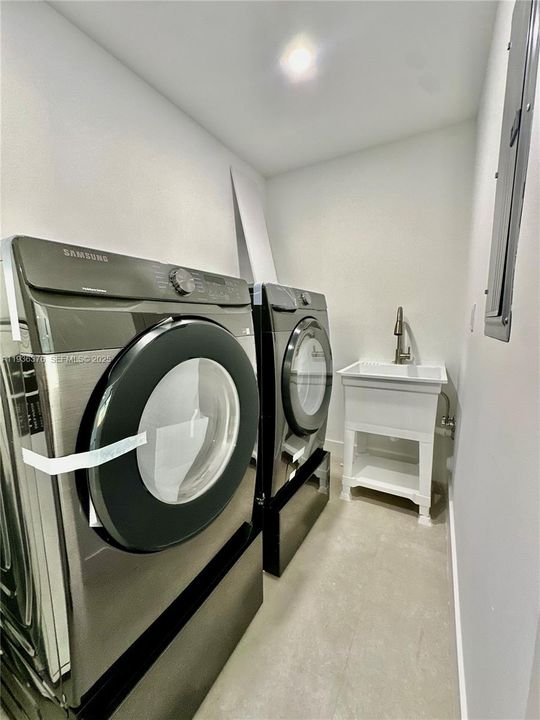 For Sale: $1,495,000 (4 beds, 3 baths, 0 Square Feet)