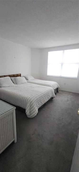 Недавно арендовано: $2,500 (2 спален, 2 ванн, 1240 Квадратных фут)