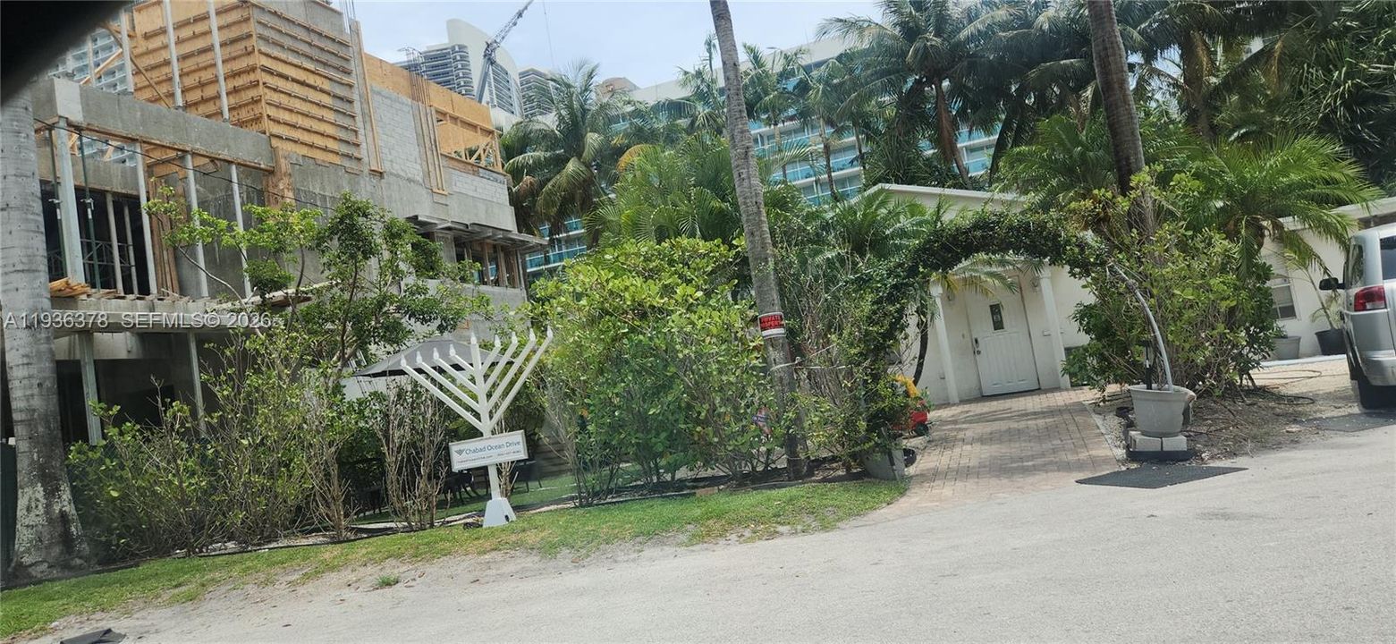 Chabad Synagogue down the street building new updated Chabad bldg. next door to the present one