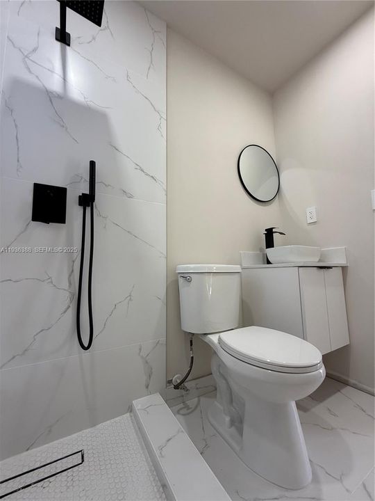 На продажу: $486,900 (3 спален, 2 ванн, 1000 Квадратных фут)