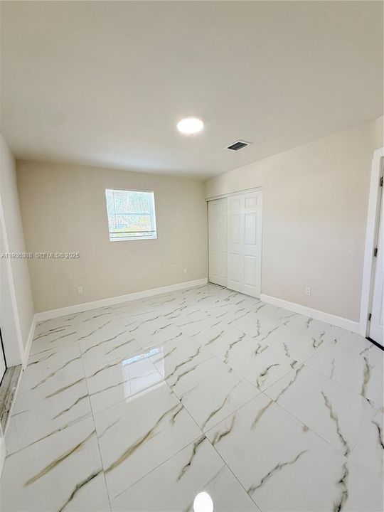 На продажу: $486,900 (3 спален, 2 ванн, 1000 Квадратных фут)