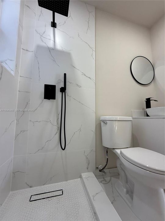 На продажу: $486,900 (3 спален, 2 ванн, 1000 Квадратных фут)